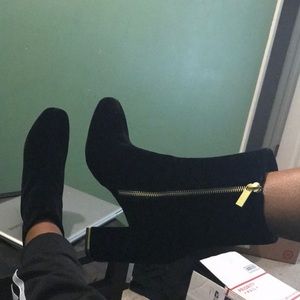 Michael Kors booties size 7 1/2